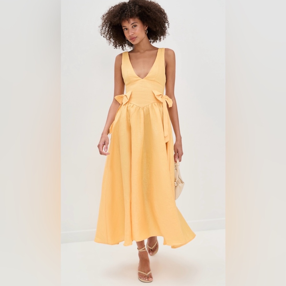 Chic Yellow Daphne Linen Maxi Dress with Bow Accents Sun